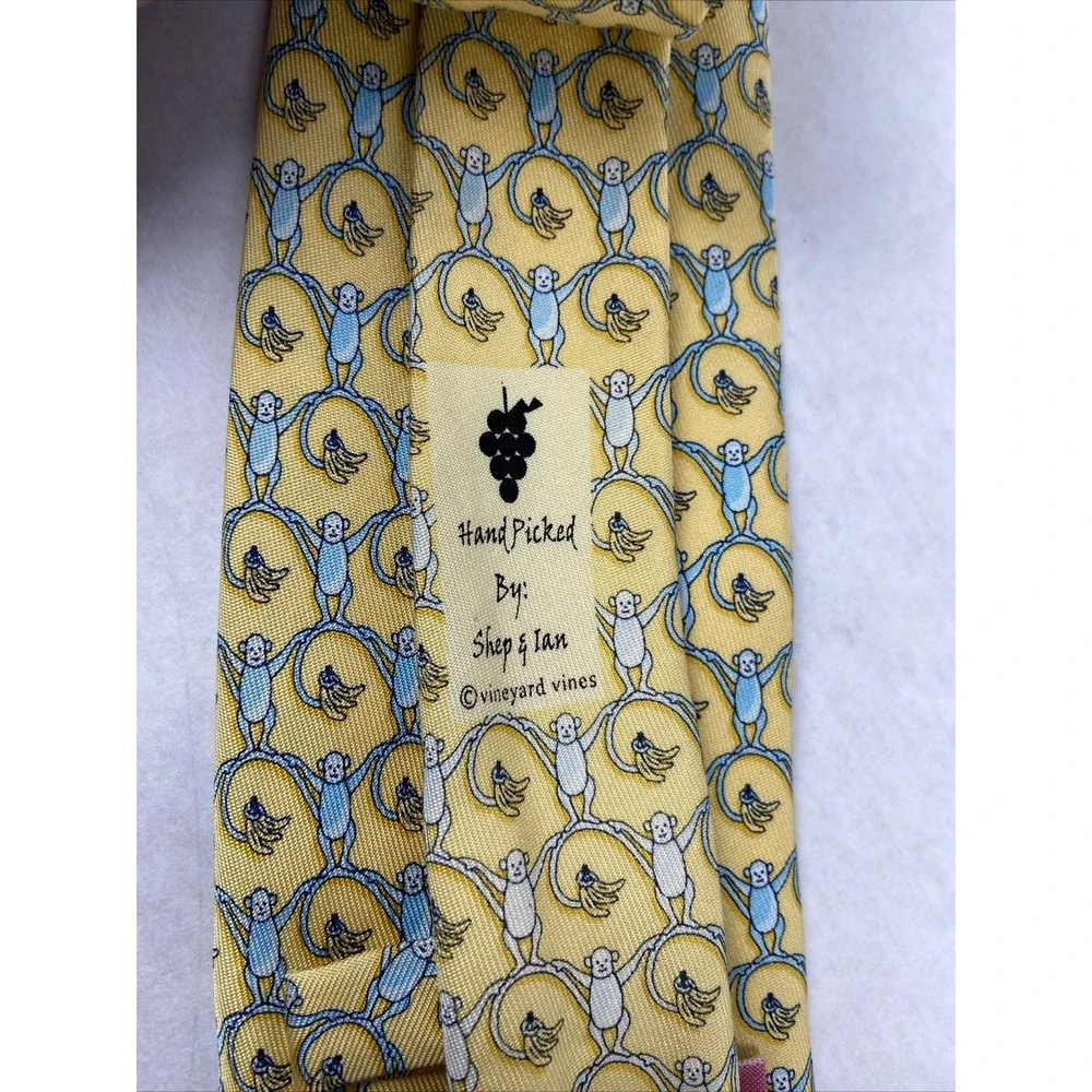 Vineyard Vines preowned good